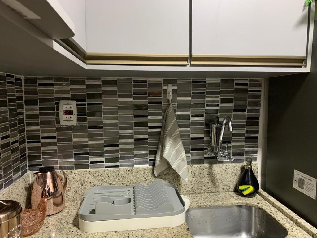 Maravilhoso Apartamento 2 Quartos Com Ofuro Porto Da Barra Salvador Summer Barra Flat Zewnętrze zdjęcie